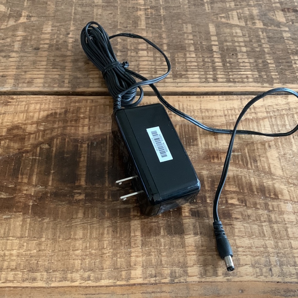 Arris AC Adapter - Picture 2 of 3